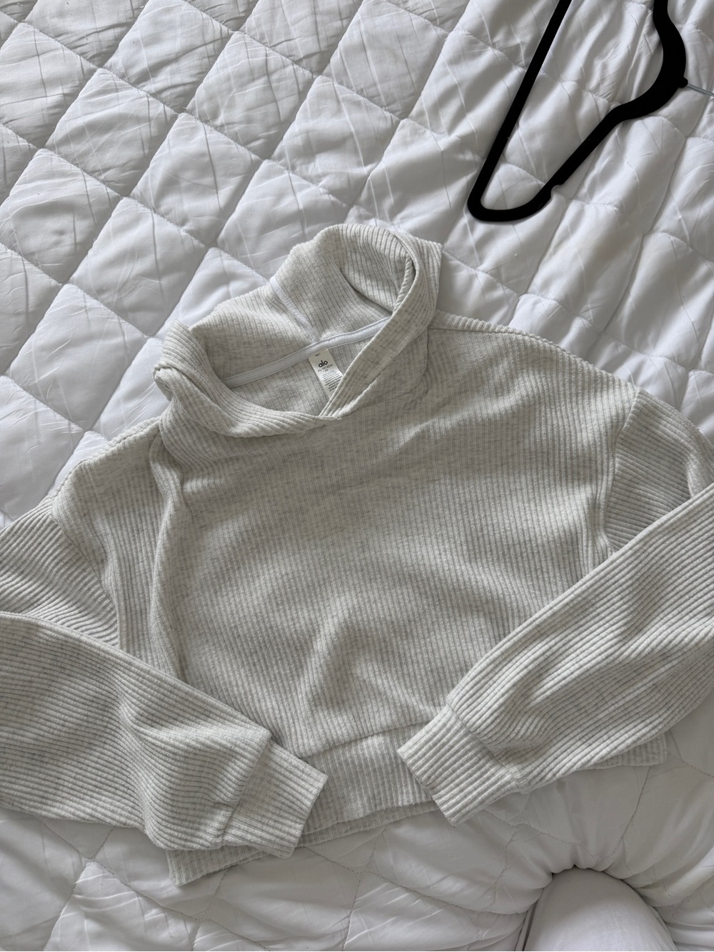 ALO white heather muse hoodie XS like new